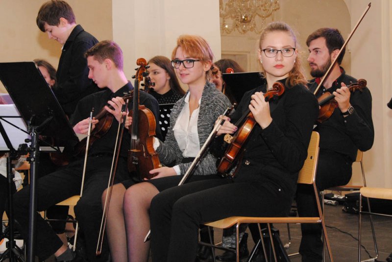 dsc_0077_20161220_1672578072